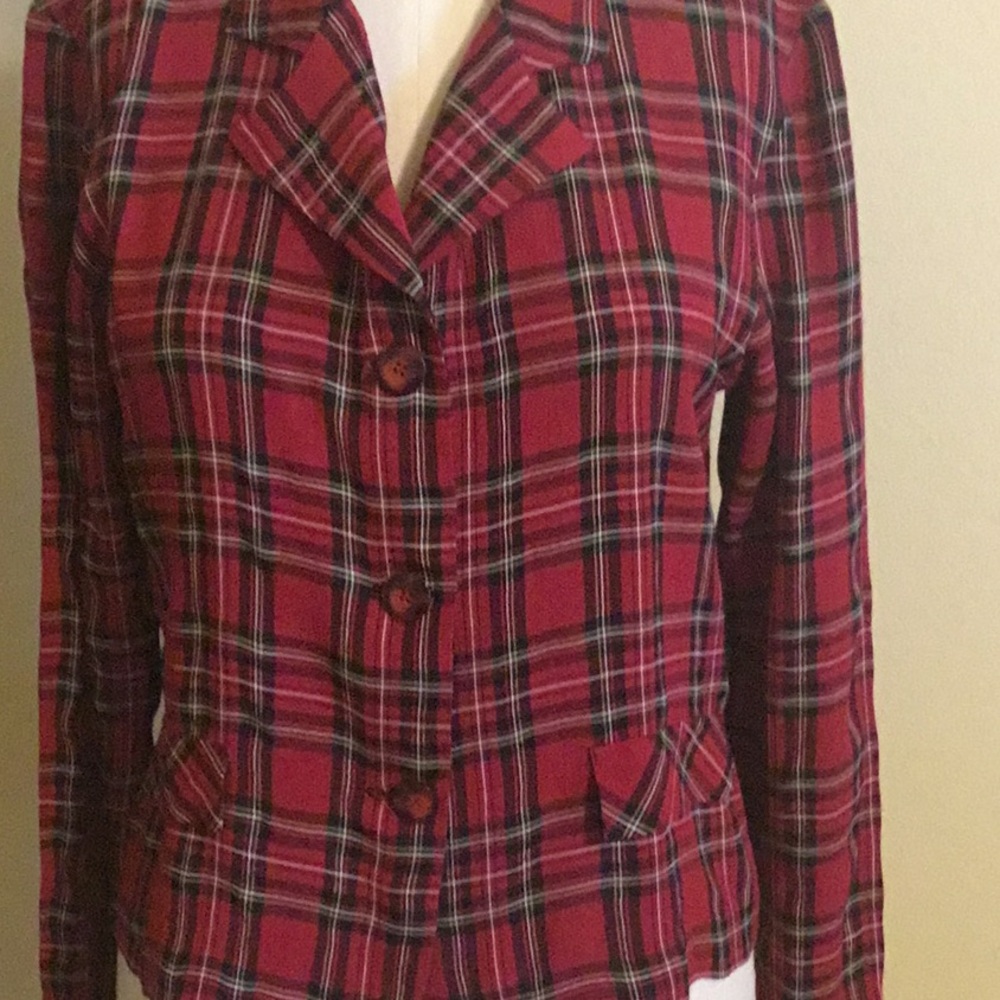 Norton McNaughton Red Plaid Blazer with Classic Tartan Design